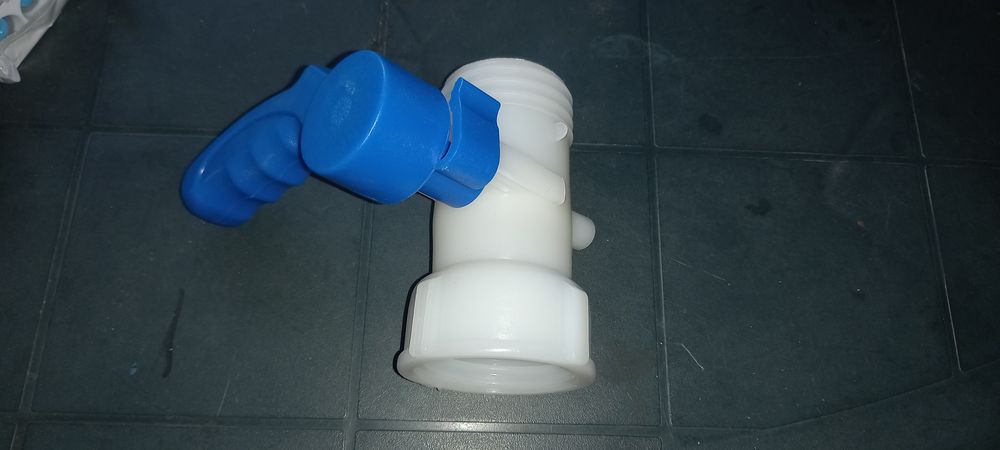 Robinet ptr bazine ibc  produs  nou