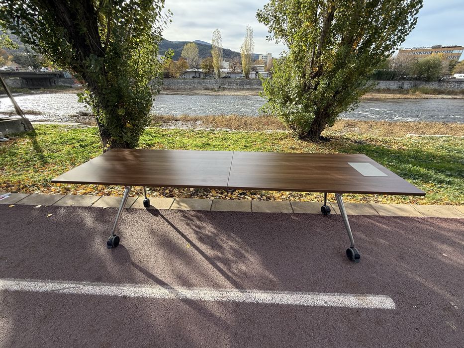 Страхотна конферентна маса сгъваема подвижна ролбар на колелца;