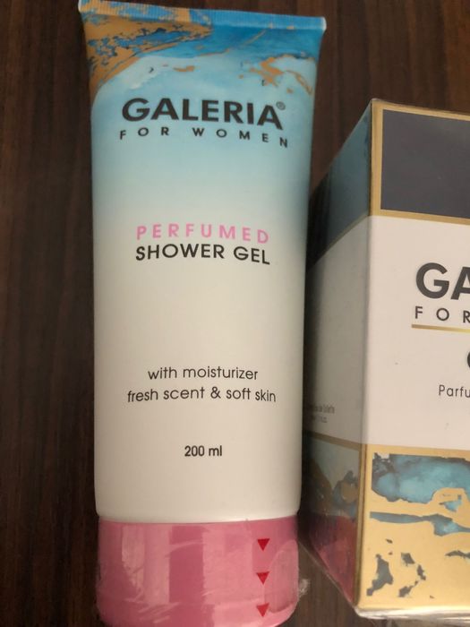 Perfum fragrance & shower gel set