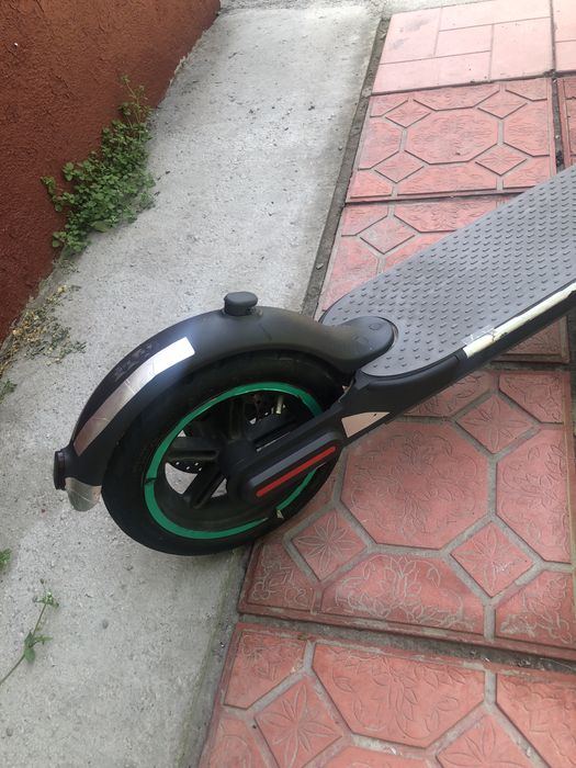 Электросамокат Сяоми 1S