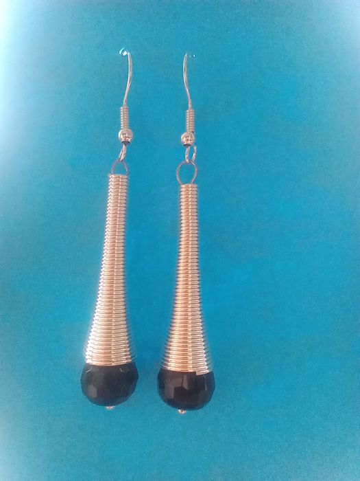 Ръчно изработени обеци