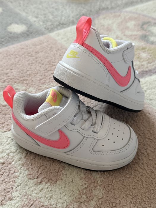 Бебешки маратонки NIKE USA