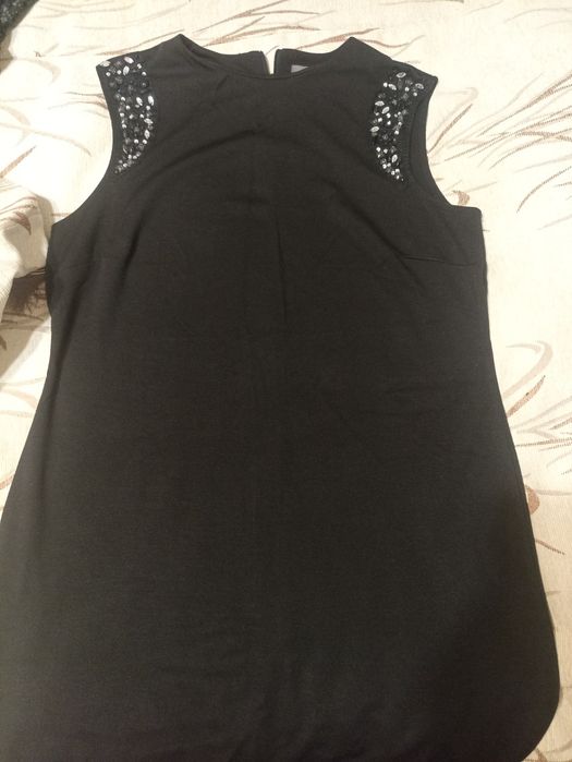 Красива елегантна рокля