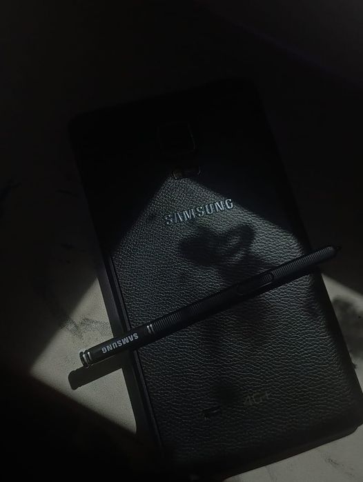 Обмен редкий Samsung note edge 4g