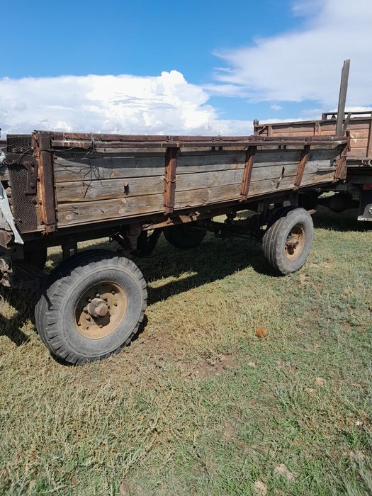 Продам прицеп ПТС4.