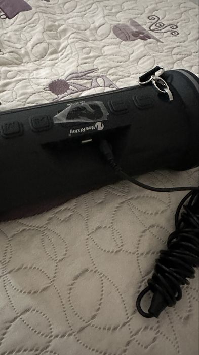 Колонка с микрофоном