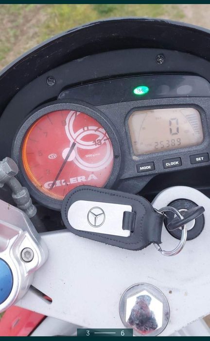 Vand/schimb Gilera Dna 124 automat