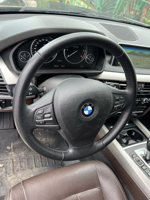 Волан от БМВ Ф15 Ф16 Ф30 Ф26 Ф25 Х5 Х6 Х4 BMW F с вибрация и подгрев