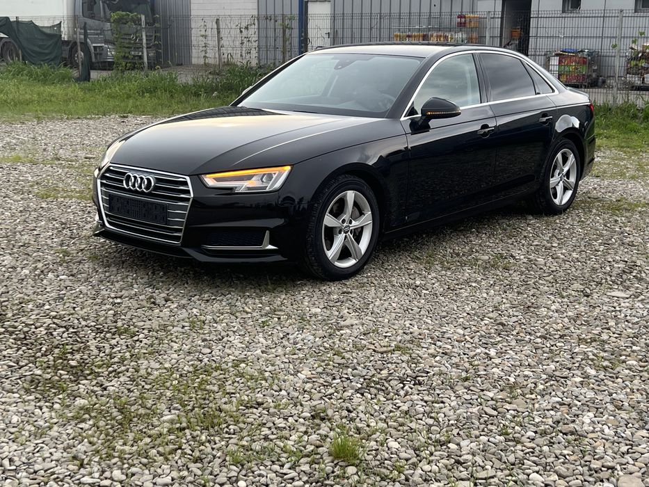 AUDI A4 2019