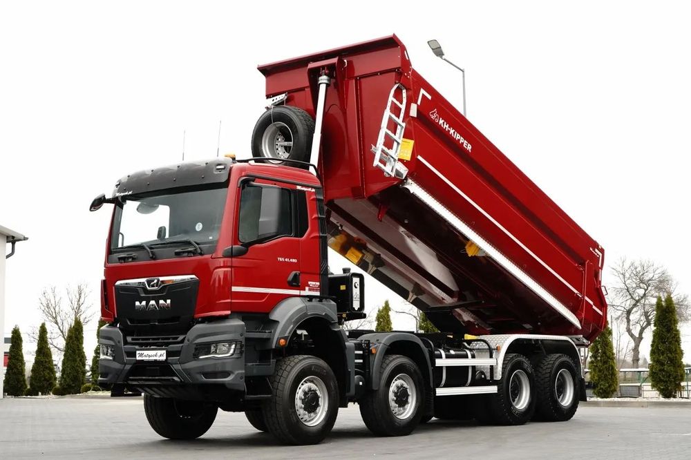 MAN TGS 41.480 / 8X8 / ​​BASCULATOR / AUTOMAT / NOU-NOUȚ / ECHIPAMENTE BOGATE / DISPONIBIL IMEDIAT / AUR METALIC /