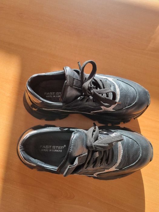 Обувки естествена кожа 38 номер