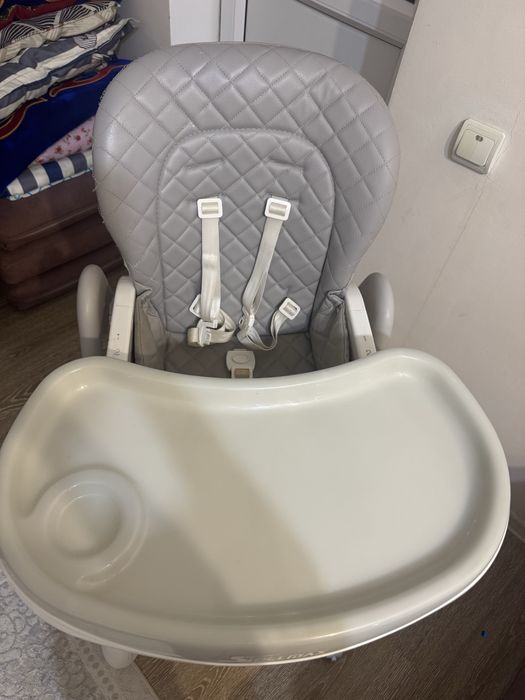 Продам стульчик для кормления