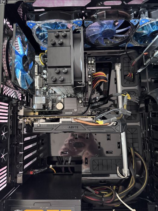 PC/Calculator/Computer de Gaming i5 12GB RAM GTX1060 3GB RAM