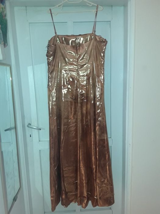 Бална рокля, обувки и чанта