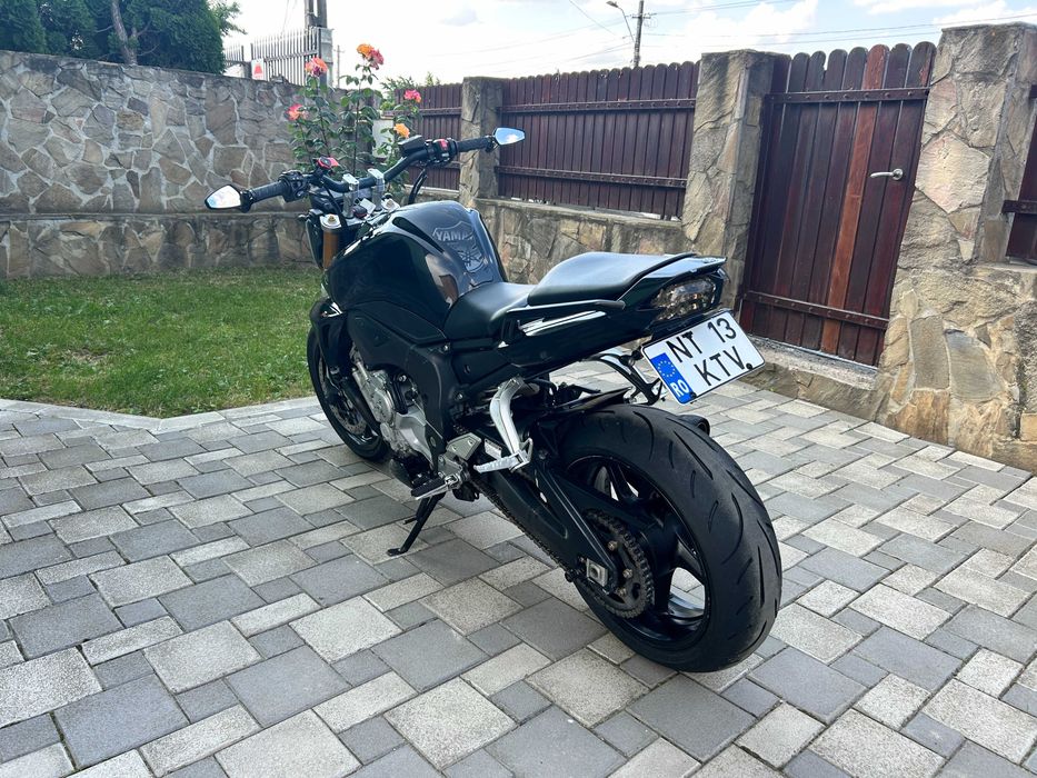 3180 euro - Yamaha FZ1 - an 2006 - 64800 km