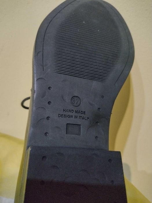 Дамски обувки 37 номер