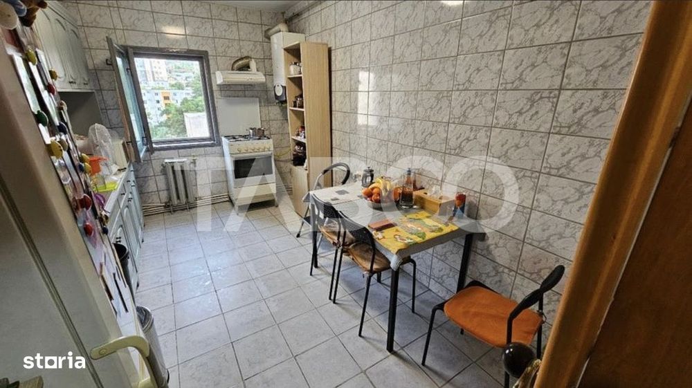 Apartament cu 4 camere decomandate de vanzare in Manastur