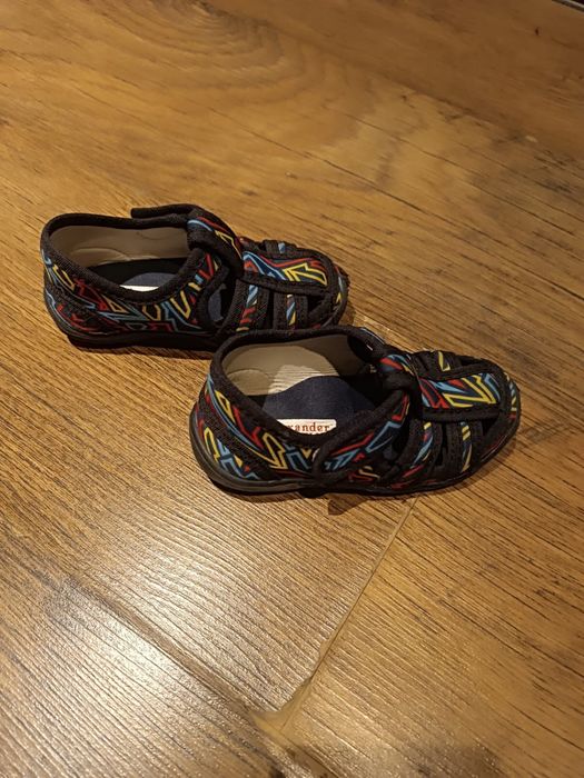 Сандалии для детского сада