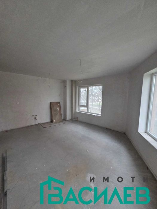 Продава се Двустаен апартамент в София, Център - 60 кв.м за 1488 €/кв.м - Снимка #2