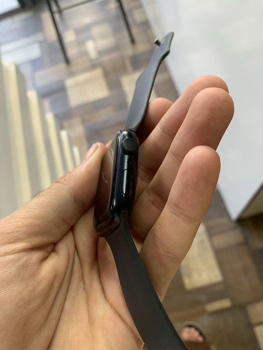 Apple watch sieres 9 45mm ideal holatda