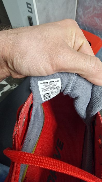 Adidasi Under Armour