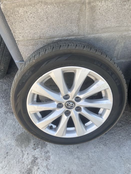 Диски на toyota camry 70,40