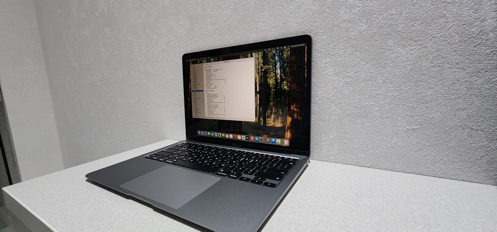 Macbook M1 AIR .