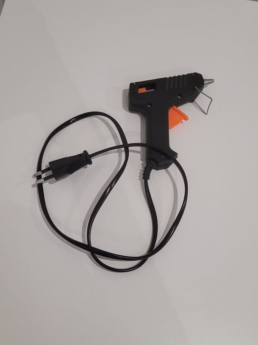 Pistol pentru silicon