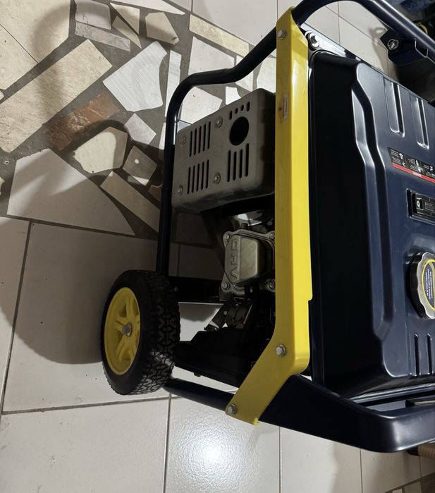 Dvijok generator sotiladi