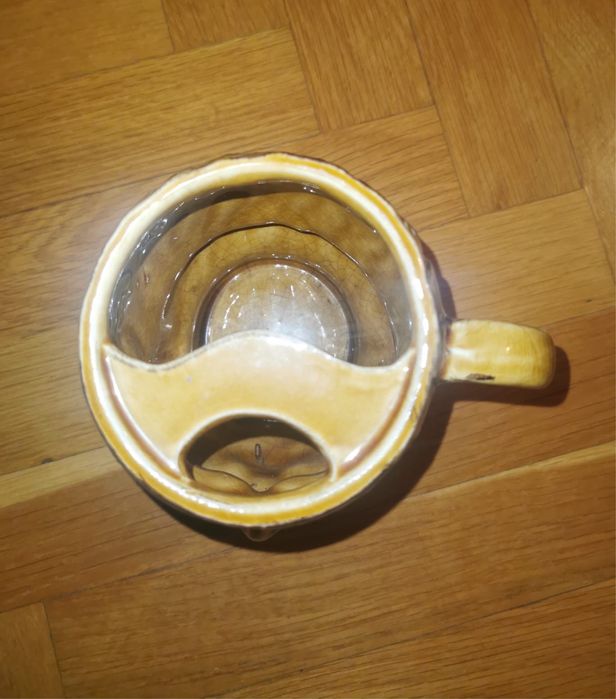 Антикварна порцеланова чаша Хипстър с мустаци от 70 те години супер !