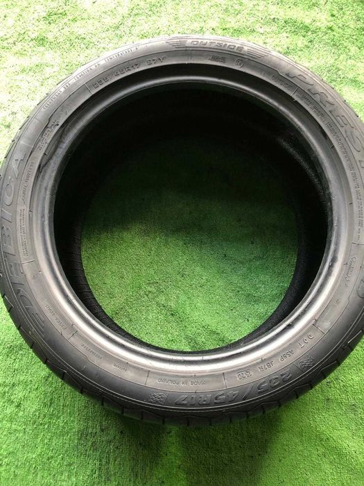 Anvelope vara 235/45/17 Debica