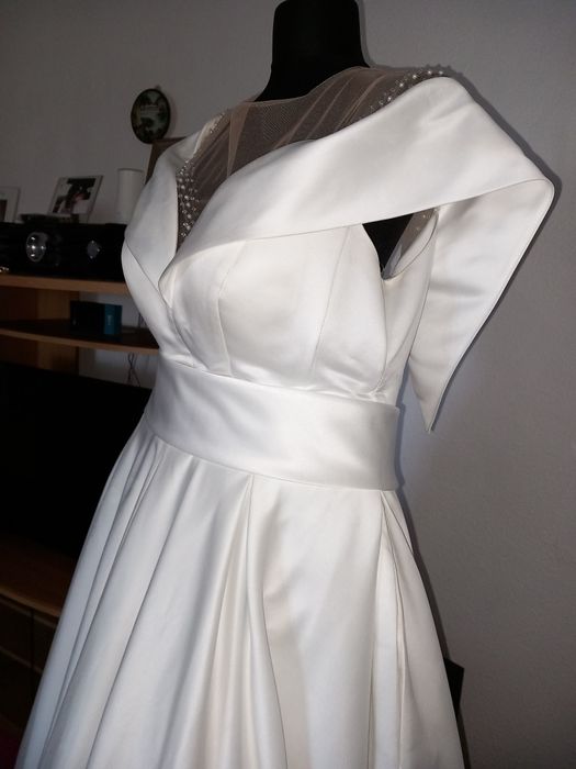 Rochie mireasă pret 1500