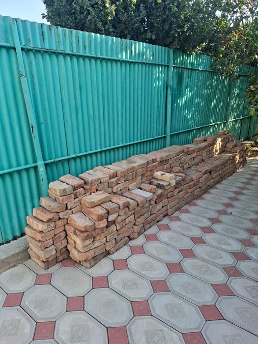 Продам кирпичи в хорошем качестве