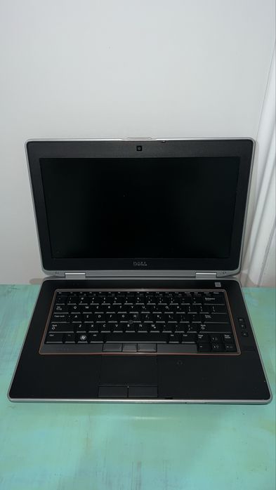 лаптоп DELL E6420