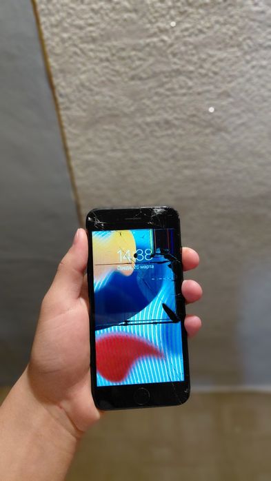 iPhone 7 32гб 74 акб