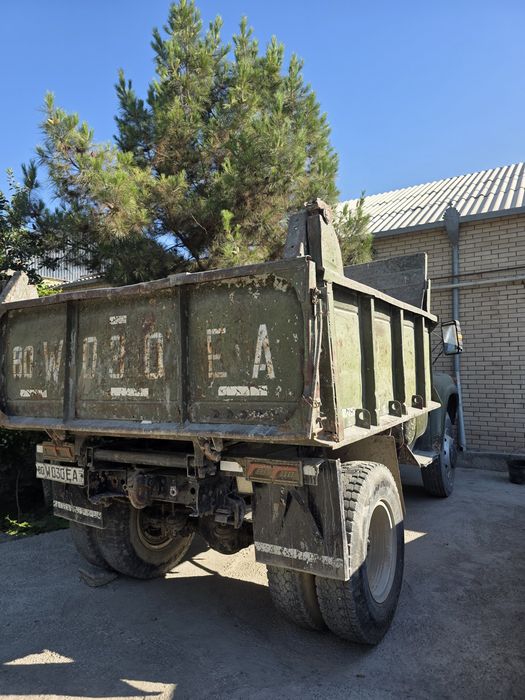 Zil 1978 yil mator karopkada ishi yoq