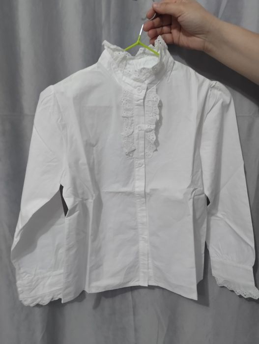 Совершенно новые блузки для девочек