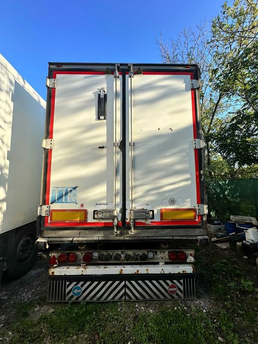 Semiremorca frigorifica Schmitz Cargobull SKO24, Vector 1800mt