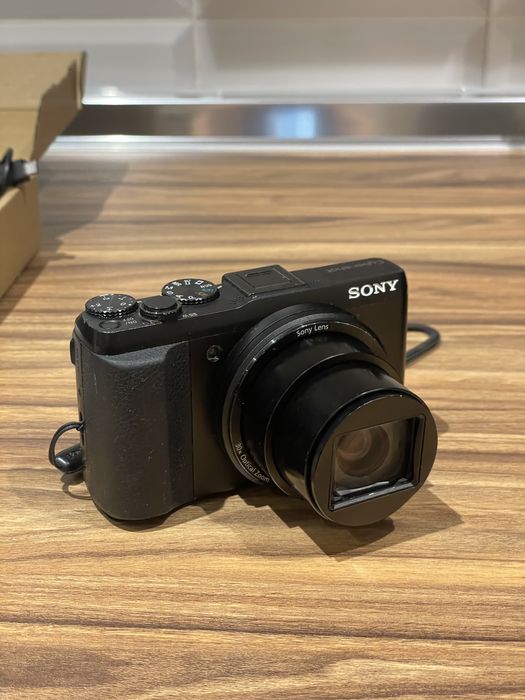 Sony Cyber-Shot DSC-HX50 MEGA BUNDLE - 256 GB SD Card - Пълен комплект