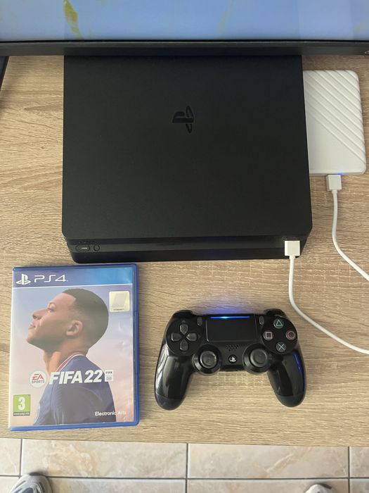 Playstation 4 500GB + 500GB
