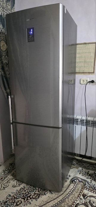 samsung. холодильник