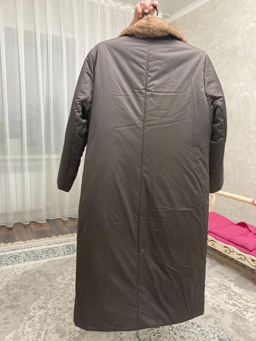 Продам зимний пуховик