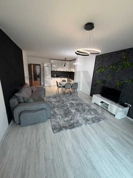 Дава се под наем Четиристаен апартамент в Варна, Бриз - 165 кв.м за 1495.83 € - Снимка #1