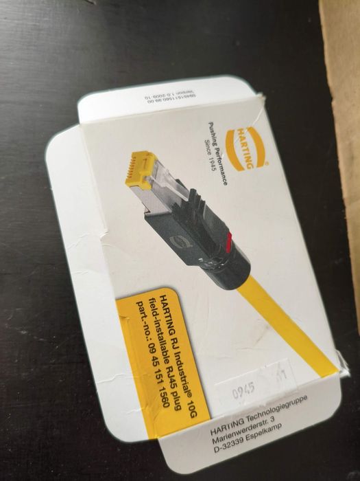 Vând mufe RJ45 Harting