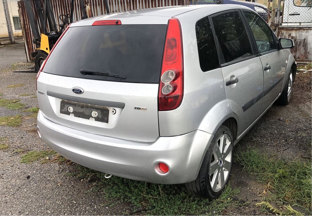 Ford fiesta 1.4 tdci siemens на части
