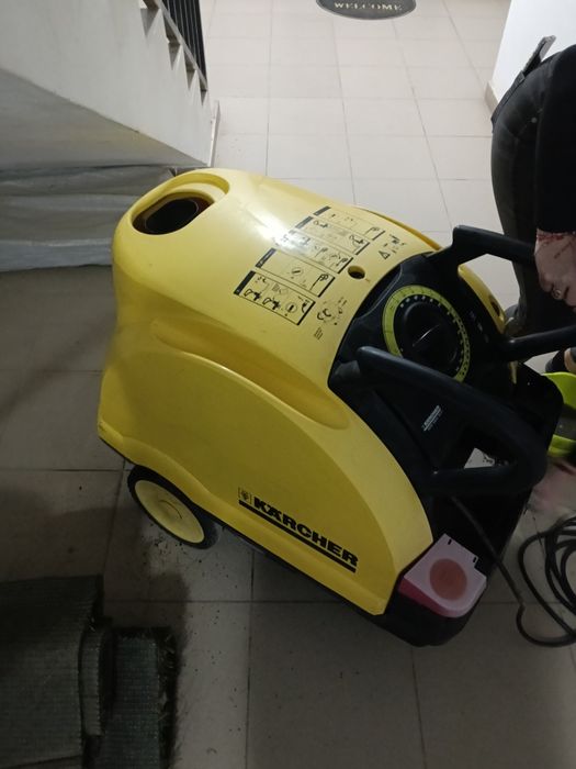 Aparat de spălat cu presiune Karcher