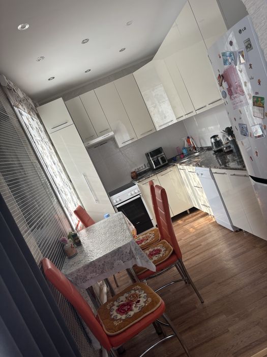 Продам 3х комнатную кавртиру