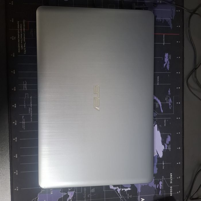 ASUS X540LJ Core i3 / 4 GB RAM / 500 GB HDD / GeForce 920M 2 GB