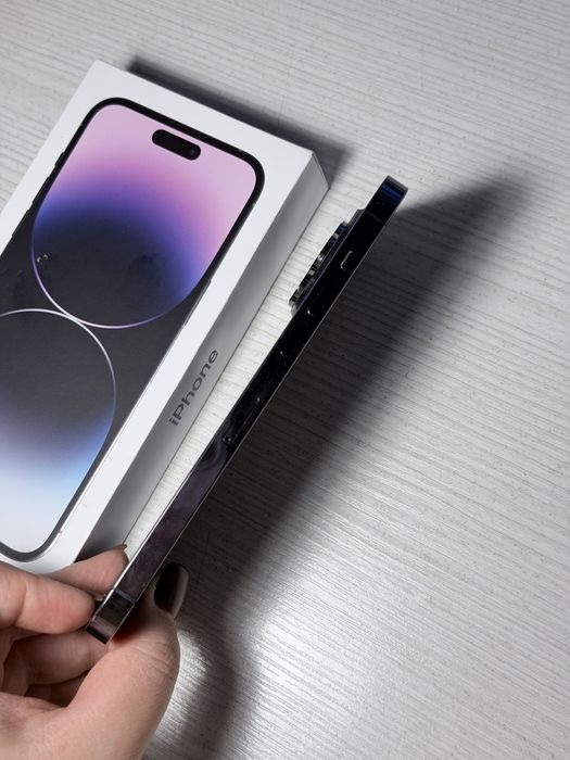 Iphone 14promax филлетовый