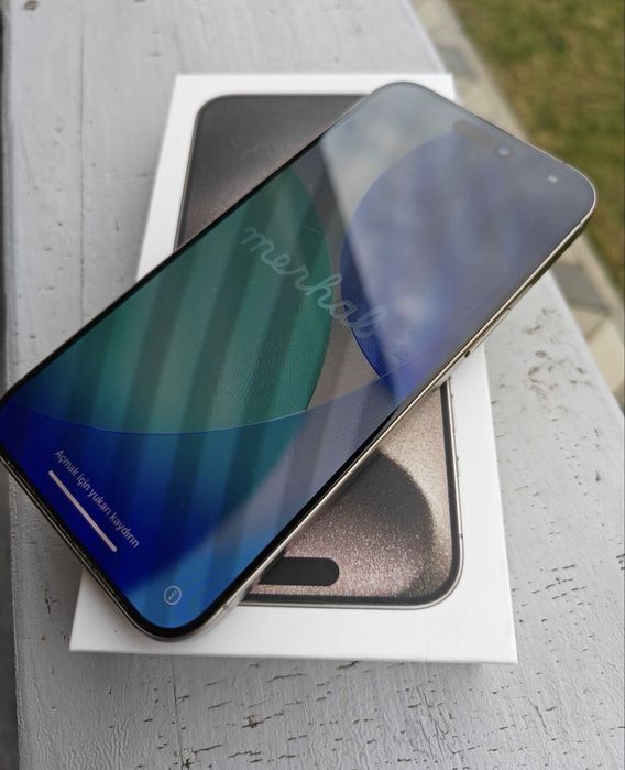Iphone 15 pro max natural titanium